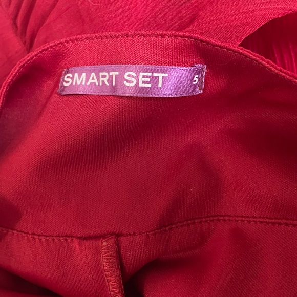 Smart Set red flowy dress - Picture 12 of 12